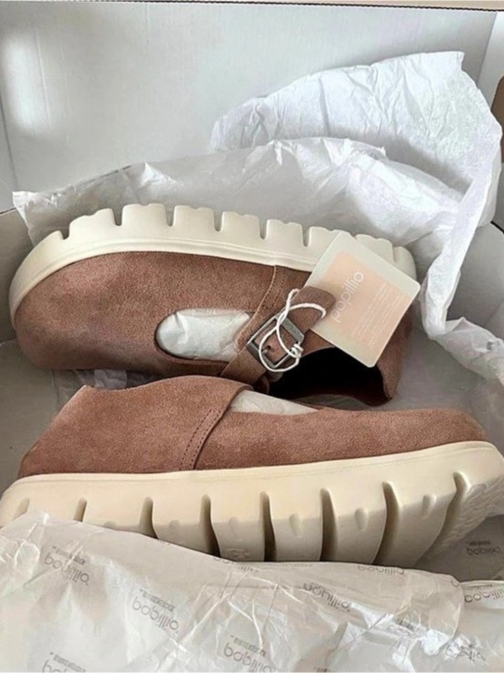 Papillio Birkenstock Paris Chunky Mary Jane Platform Clogs. Size: 6, 6.5, 37. - Picture 7 of 8